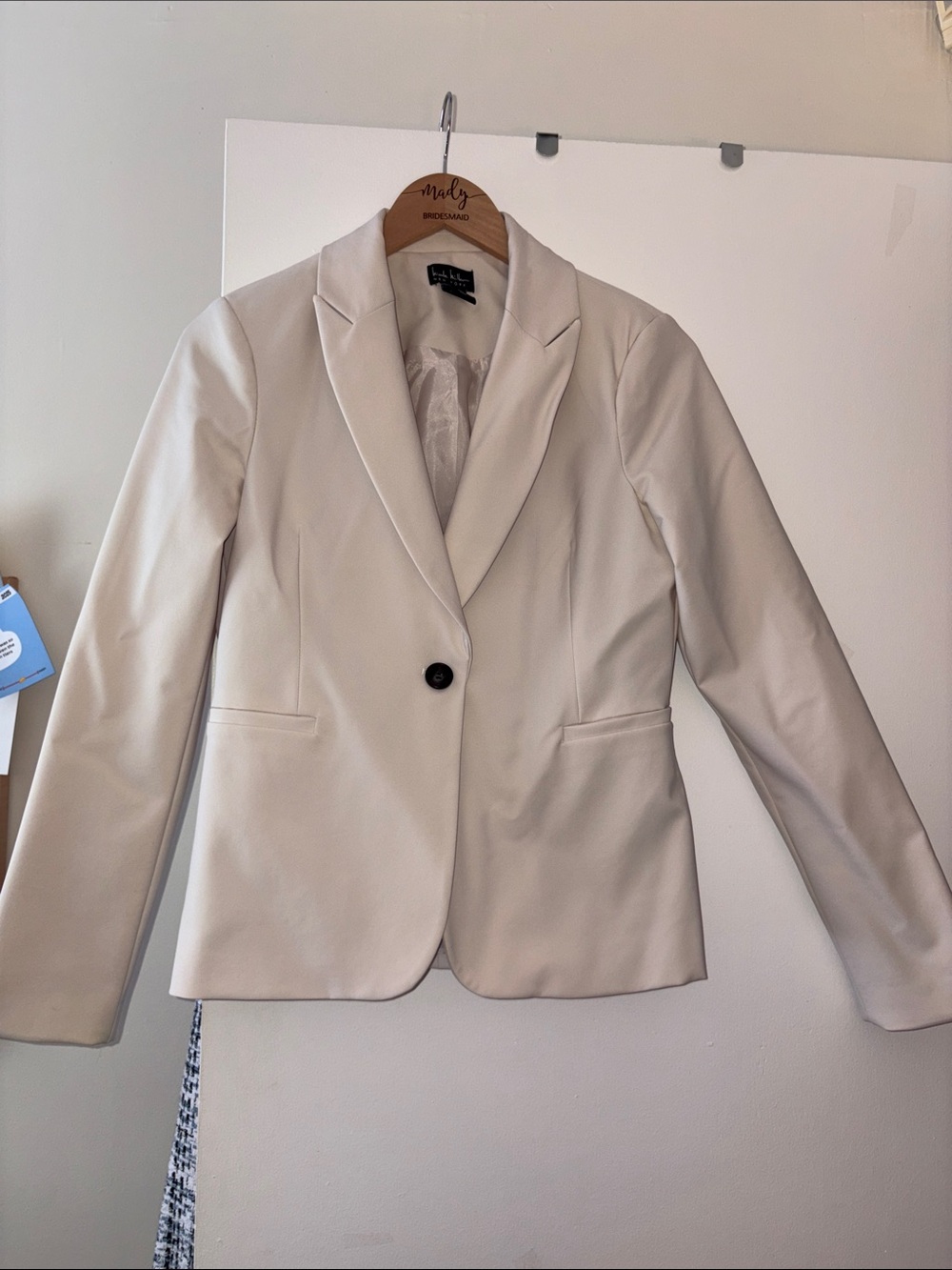 Nicole by Nicole Miller Cream Single-Button Blazer